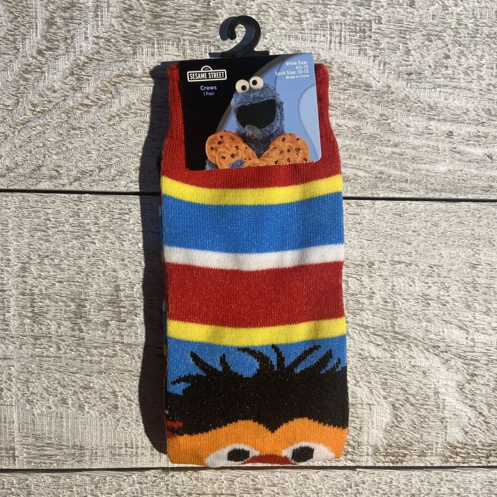 Sesame Street Ernie Crew Socks – Adult Sock Size 10-13 –#D078